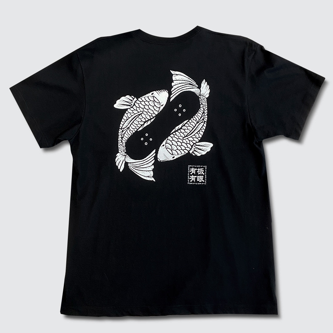 PSYROOT - 有板有眼 Koi Tee (Black)